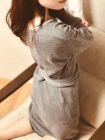 ���� ���q